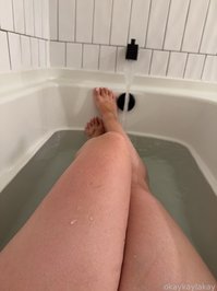 okaykaylakay leak - really wish I had a lavender bath bomb right about