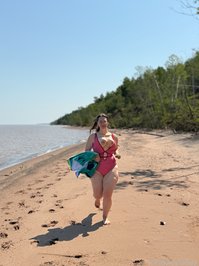 okaykaylakay leak - I love playing with my pussy at the beach