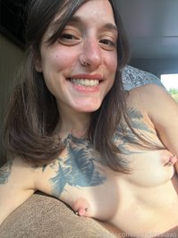 outdoorswithrachel leak - Happy Friday!