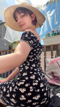 adorableamy leak - it's the weekend, go outside! that's an order!