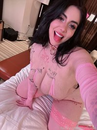 Momokun leak - NTR Piggy girl selfie set + BTS videos NSFW + topl