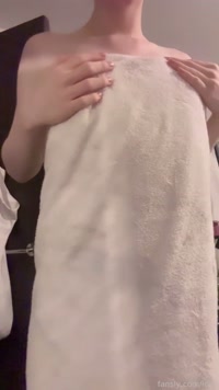 icky leak - Fresh out the shower maybe you could make me di