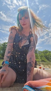 Remains0ftheday leak - Catch some rays while catching some D