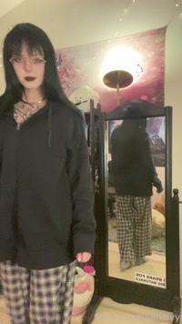 janeivy leak - strip commission i did for my friend! felt cute da