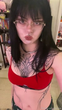 janeivy leak - hiii pee commission where i reeaally gotta pee<3 d