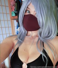 alexbreecooper leak - Quick selfie to let you know my tits do not fit in