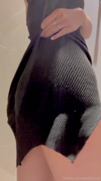 petbunny leak - Sending daddy lewd bathroom videos in between clas