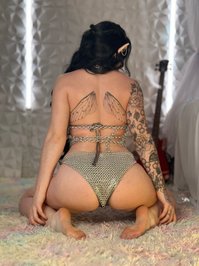 Generic_Egirl leak - Are you into chainmail?