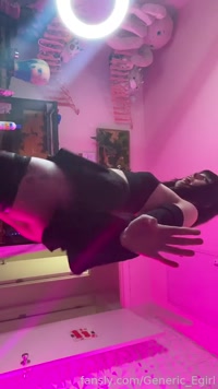 Generic_Egirl leak - Lil behind the scenes videos of me making tiktoks