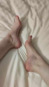 Toria_l leak - I just got out of the shower ❤️❤️ #feet #foot #ba