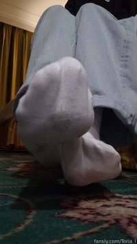 Toria_l leak - Very sweaty feet after 27 thousand steps. They are