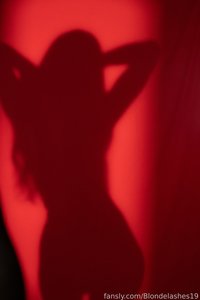 Blondelashes19 leak - I was hoping them be more glossy And more durable.