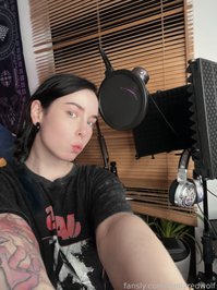 mollyredwolf leak - I was invited to do the Russian dubbing for the an