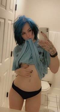 bunniicult leak - Fansly Exclusive From May when I went to the bea