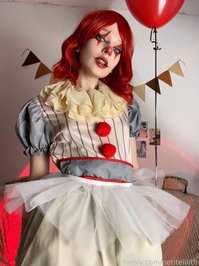 petitelilith leak - Just a few more clown pics from Halloween set ♡ #
