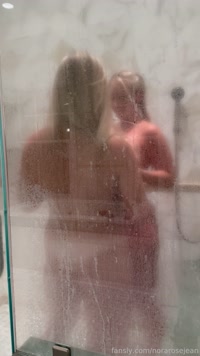 norarosejean leak - It got extremely hot and steamy in my shower with