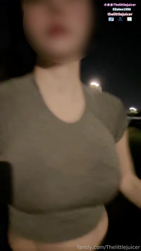 Thelittlejuicer leak - 给你们看一下大奶子跑起来是这样的，要穿健身内衣不然晃来晃去很重 Let me show you