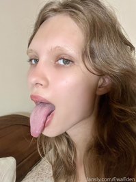 EwaEden leak - do i have any long tongue lovers here? #fyp #to