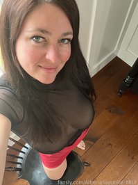AdrenaSapphire_MILF leak - Is that making you hard ? I want your dick in my w