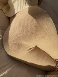 JennyKitty leak - The sun's rays are particularly gentle today, and