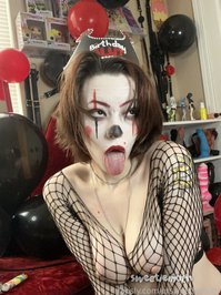 tinyrealhuman leak - I'm such a hot clown.... I'd fuck me... #clown #