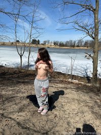 therealaly leak - I’m so freaking exited for this warm weather ❤️ h