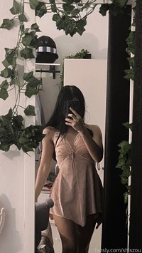 shiszou leak - also i love how pretty my dress looks on me! its r