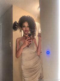 evietaylor leak - Better than the girl next door, the hottie upstair