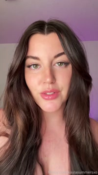 kaylasummersxo leak - You can do it baby #staringcontest #eyecontact #ey