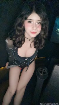 LizyhS leak - Últimas sesiones de las fotitos del cine, les gu