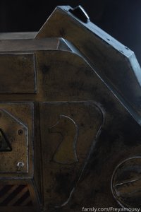 Freyamousy leak - intelligent automatic iron horse