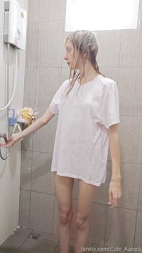 Cute_Aurora leak - wet t-shirt in the shower I think I've lost weig
