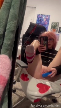 mixikitti leak - Part 1 of many of me fucking myself ;)