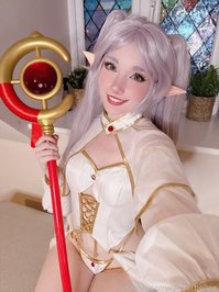 rynkerbellee leak - 1 like = 1 elf booty spank ‍♀️ Frieryn pics!! Iv