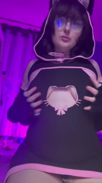 velvetvoid leak - I’ve been posting so many boob vids lately???? The