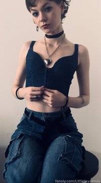 Littlelayalmay leak - I love this album ngl What’s your favorite pic?