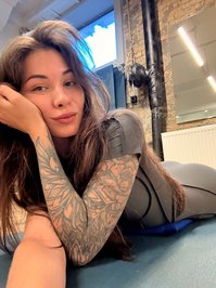 Kisuna leak - Gym fiend ^^