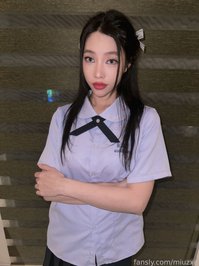 miuzxc leak - The dating story of an 18-year-old Thai student /