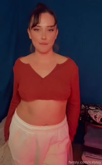 iceyivy leak - Would you cum deep in my throat or paint my face?