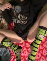 brainlssbarbi leak - I went to my friends house wearing these socks and