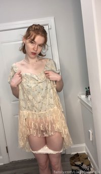 LucyMoon2004 leak - took these pics a while ago. don't know what took