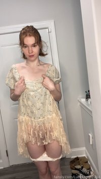 LucyMoon2004 leak - took these pics a while ago. don't know what took