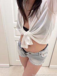 lilylightsworn leak - Imagine we're neighbors and we get to know each ot