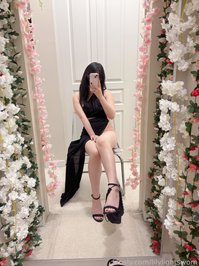 lilylightsworn leak - Just a slight breeze can show all my naughty bits.