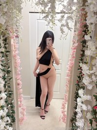 lilylightsworn leak - Just a slight breeze can show all my naughty bits.