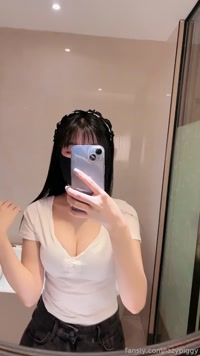 lazypiggy leak - Some behind-the-scenes footageCome play with meC