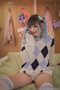 sagee_venus leak - Wanna watch hentai with me? :3 #flatchest #flatch