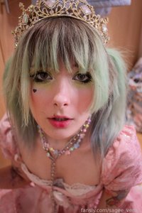 sagee_venus leak - Just a princess #cutegirl #dildo #captive