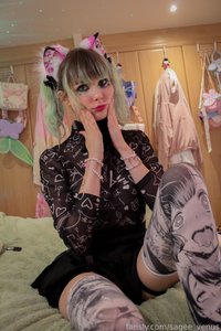 sagee_venus leak - A cute little #catgirl showing off some adorable p