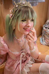 sagee_venus leak - Just a princess #cutegirl #dildo #captive